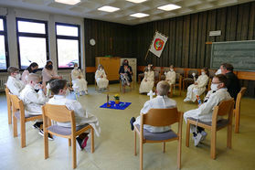 Feier der 1. Heiligen Kommunion in Sankt Crescentius (Foto: Karl-Franz Thiede)